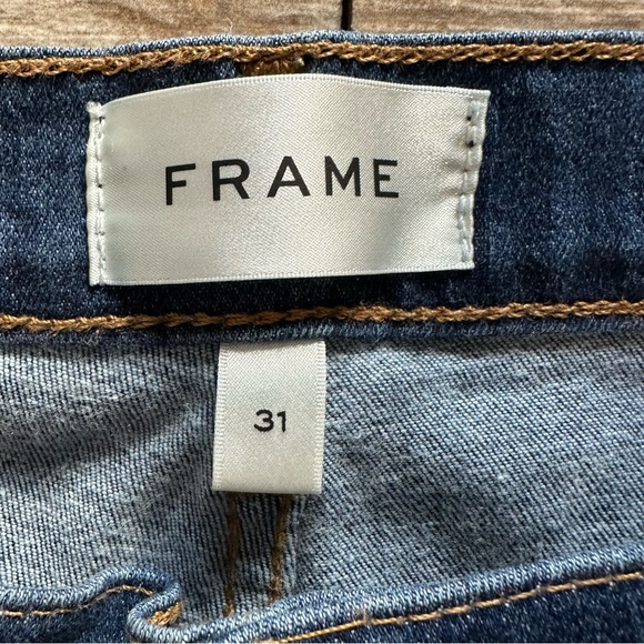 Frame Le Easy Flair Aspire Raw Hem Blue Jeans, Size 31 - Picture 2 of 8